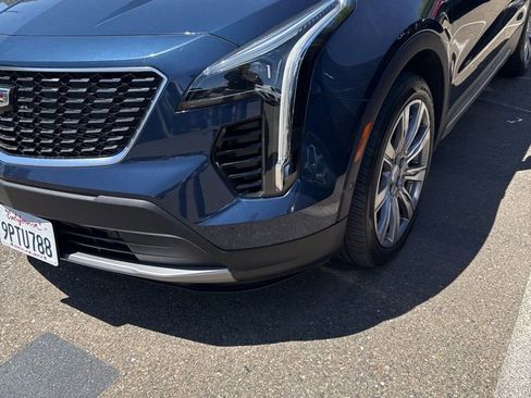 Used 2019 Cadillac XT4 Premium Luxury w/ Technology Package AWD/4WD image 1