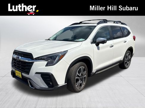 Used 2023 Subaru Ascent Touring AWD/4WD image 1