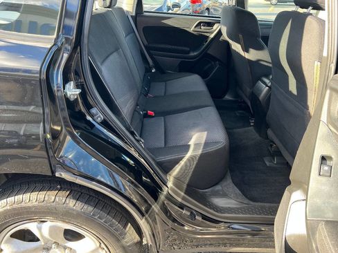 Used 2014 Subaru Forester 2.5i image 22