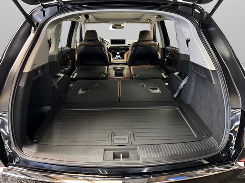 Certified 2023 Acura MDX SH-AWD w/ Technology Package image 42