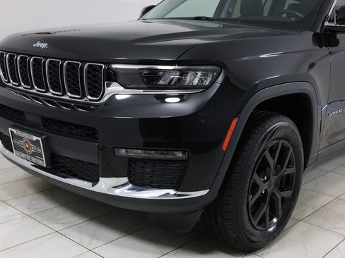 Used 2022 Jeep Grand Cherokee L Limited AWD/4WD image 51