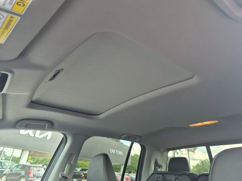 Used 2020 Honda Ridgeline RTL-E image 11
