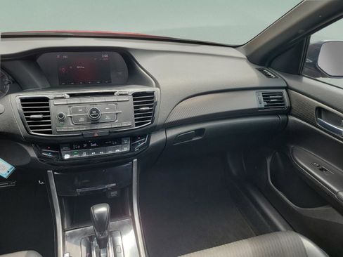Used 2016 Honda Accord Sport image 16