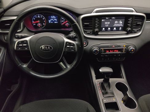 Used 2020 Kia Sorento S FWD image 22