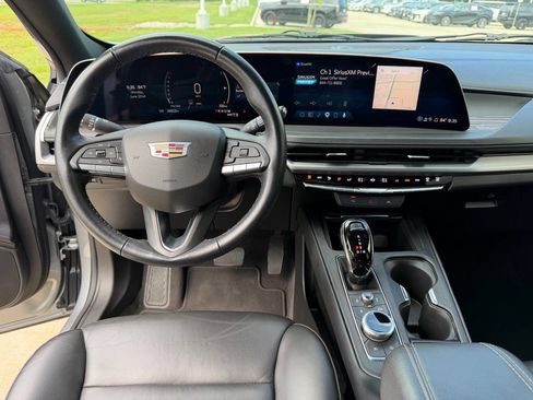 Used 2025 Cadillac XT4 Premium Luxury AWD/4WD image 26