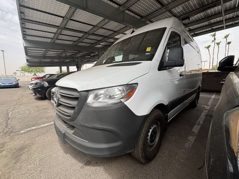Used 2025 Mercedes-Benz Sprinter 2500 image 1