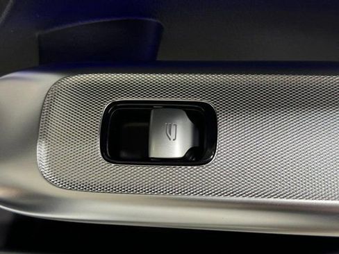 New 2026 Mercedes-Benz GLC 300 4MATIC image 23