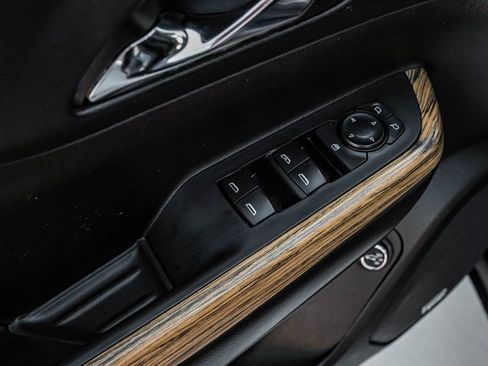 Used 2018 GMC Acadia Denali w/ Technology Package image 51