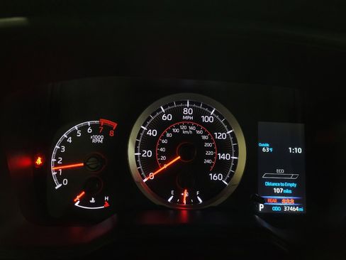 Used 2022 Toyota Corolla SE image 23