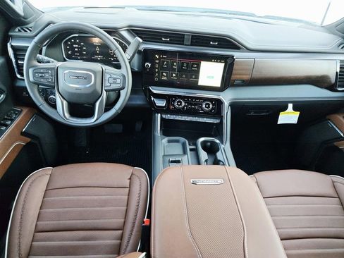 New 2026 GMC Sierra 2500 Denali Ultimate AWD/4WD image 10