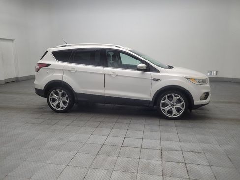 Used 2017 Ford Escape Titanium w/ Equipment Group 301A FWD image 11