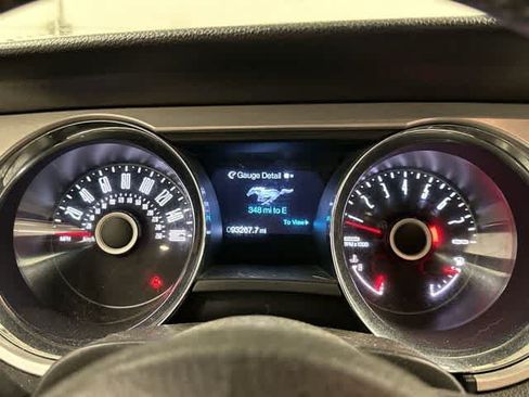 Used 2014 Ford Mustang Premium RWD image 6