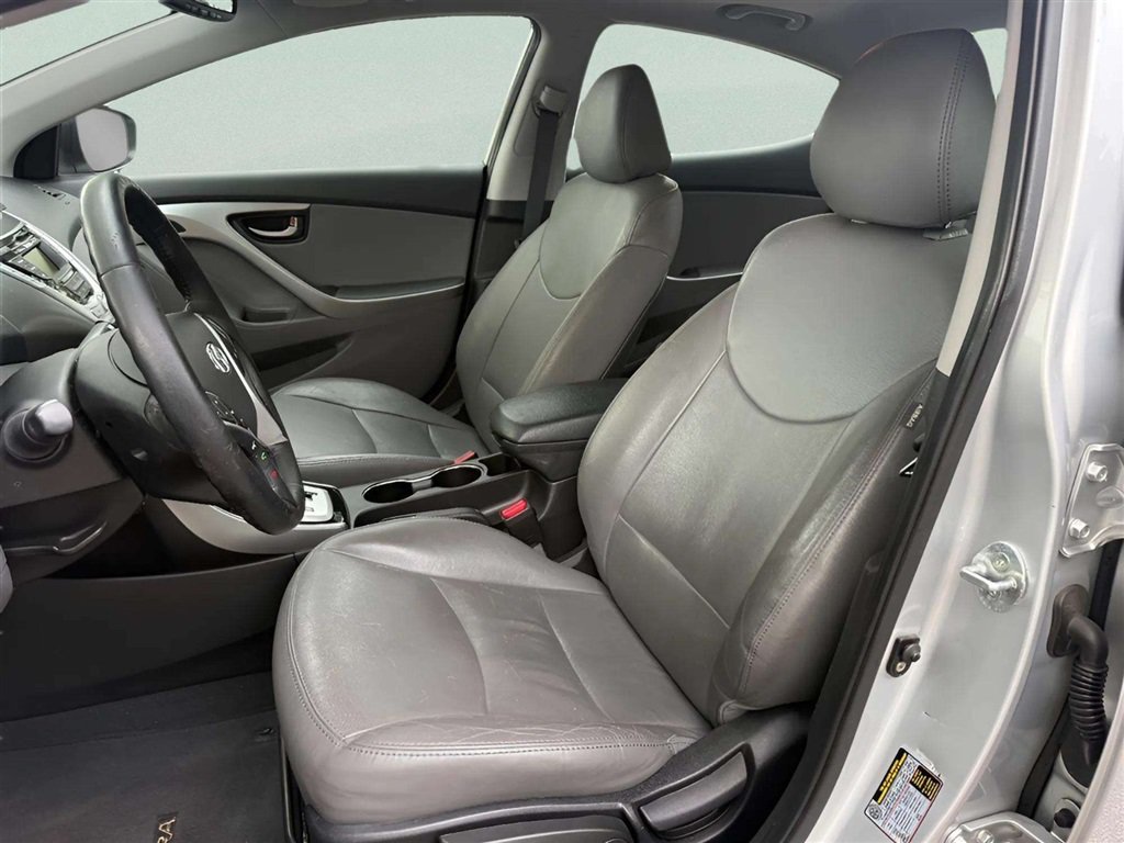 Used 2012 Hyundai Elantra Limited FWD image 10