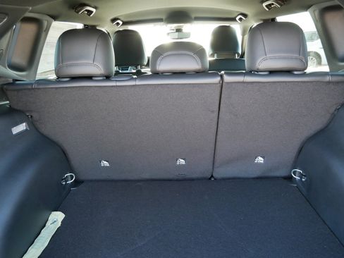 New 2026 Jeep Compass Trailhawk image 11