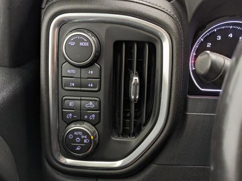 Used 2022 Chevrolet Silverado 2500 LTZ image 8