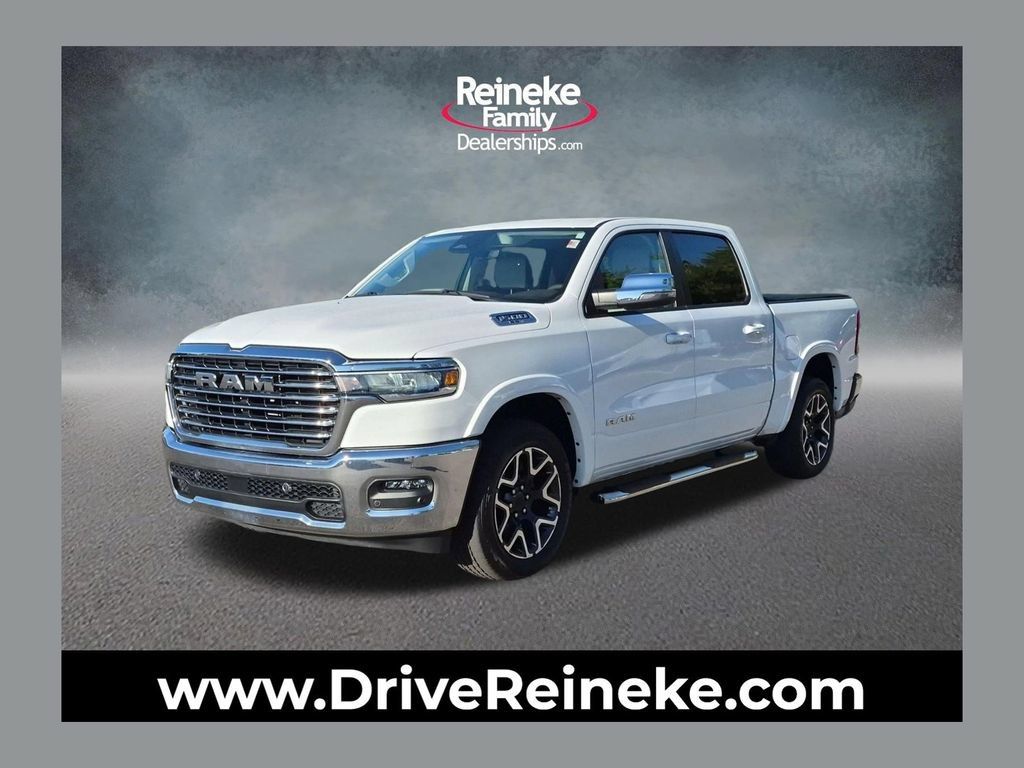 Used 2025 RAM 1500 Laramie AWD/4WD image 1