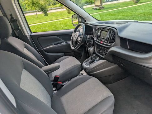 Used 2021 RAM ProMaster City Tradesman FWD image 17