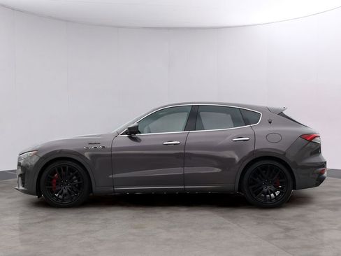 Used 2022 Maserati Levante Modena AWD/4WD image 4