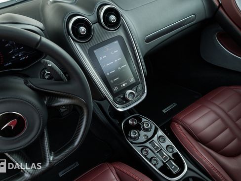 Used 2025 McLaren GTS RWD image 29