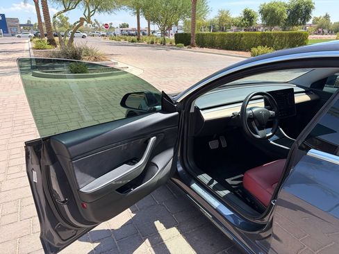 Used 2020 Tesla Model 3 Performance AWD/4WD image 13