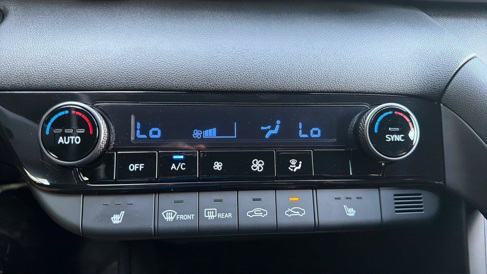 Used 2026 Hyundai Elantra SEL Sport FWD image 18