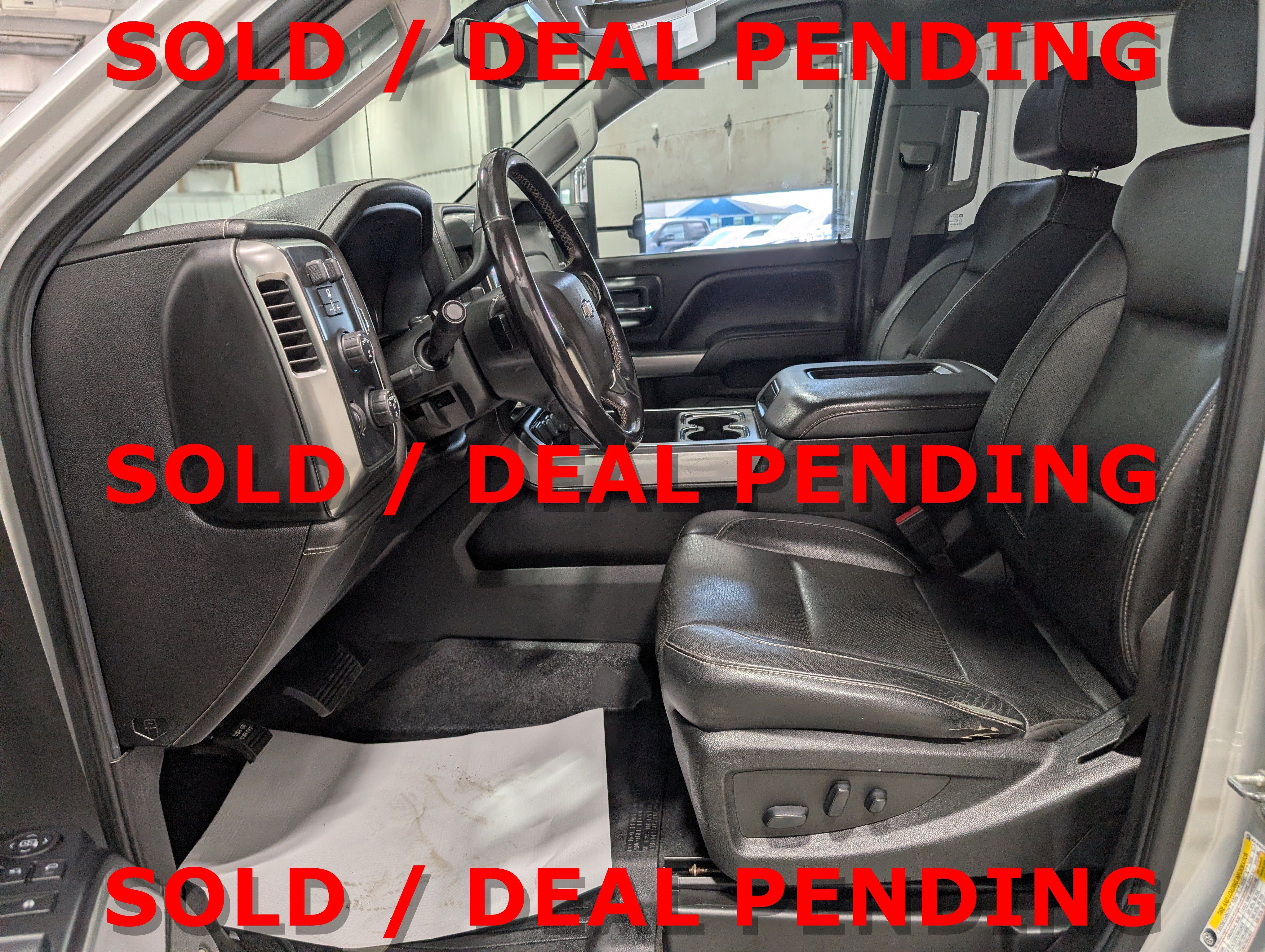 Used 2019 Chevrolet Silverado 3500 LTZ w/ Duramax Plus Package AWD/4WD image 17