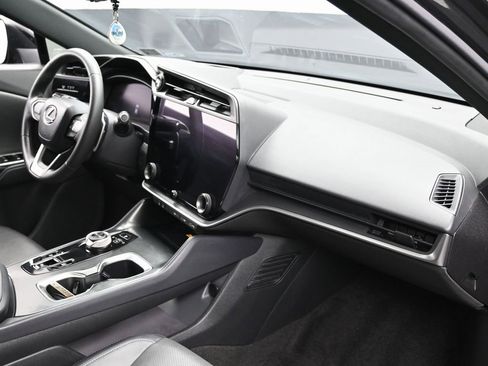 Used 2023 Lexus RZ 450e Premium w/ Technology Package image 33