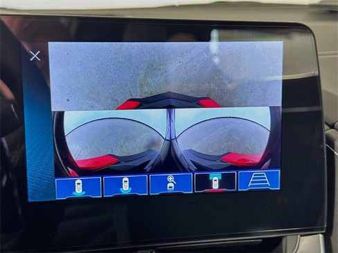 Used 2024 Chevrolet Corvette Stingray Preferred Cpe w/ Z51 Performance Package image 17