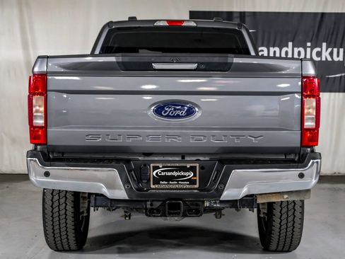 Used 2022 Ford F250 XLT w/ XLT Value Package AWD/4WD image 9