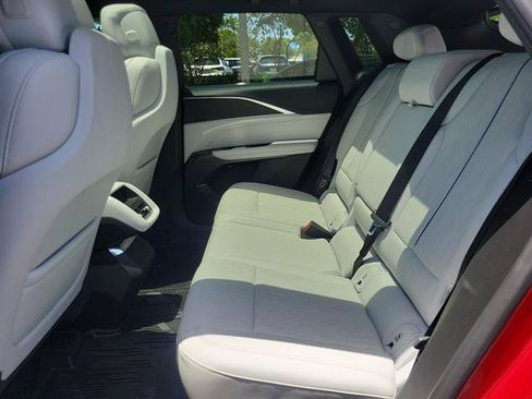 Certified 2025 Cadillac Lyriq Luxury w/ LPO, Floor Liner Package RWD image 39