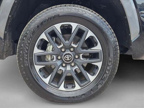 Used 2025 Toyota Tundra Limited w/ Power Package AWD/4WD image 22