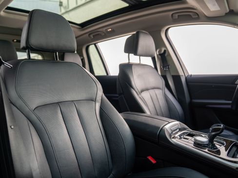 Used 2019 BMW X7 xDrive40i w/ Premium Package image 36