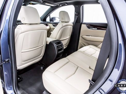 Used 2019 Cadillac XT5 Luxury image 29