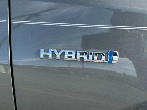 Used 2013 Toyota Camry XLE image 5