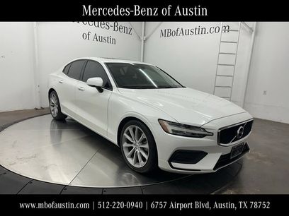 Used 2019 Volvo S60 T5 Momentum w/ Multimedia Package