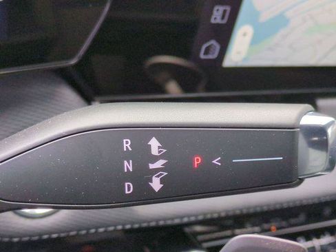 New 2026 Chevrolet Equinox LT w/ Convenience Package II image 20