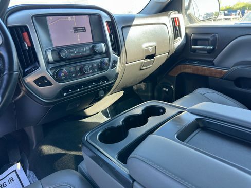 Used 2014 GMC Sierra 1500 SLT w/ SLT Crew Cab Value Package image 26