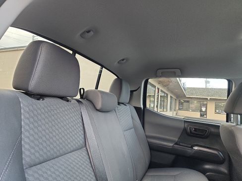 Used 2023 Toyota Tacoma SR5 w/ Technology Package image 29