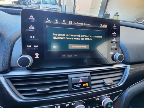 Used 2019 Honda Accord Sport image 18