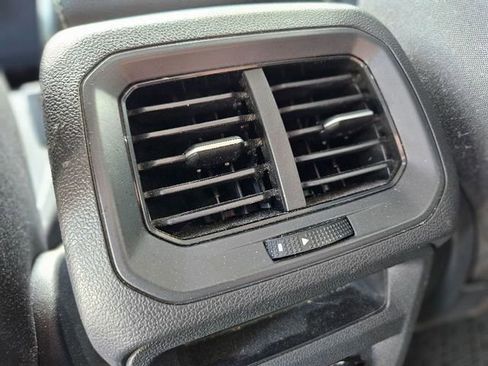 Used 2024 Volkswagen Tiguan S image 29