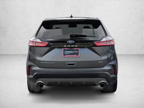Used 2024 Ford Edge Titanium image 7