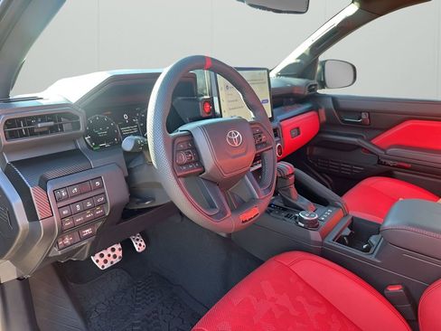 Used 2025 Toyota Tacoma TRD Pro image 26