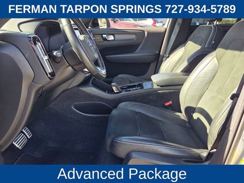Certified 2021 Volvo XC40 T5 R-Design w/ Advanced Package image 14
