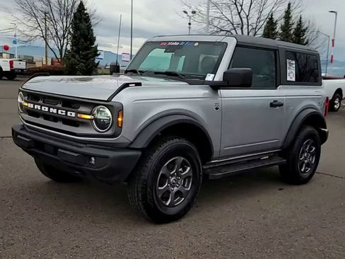 Used 2023 Ford Bronco Big Bend image 4