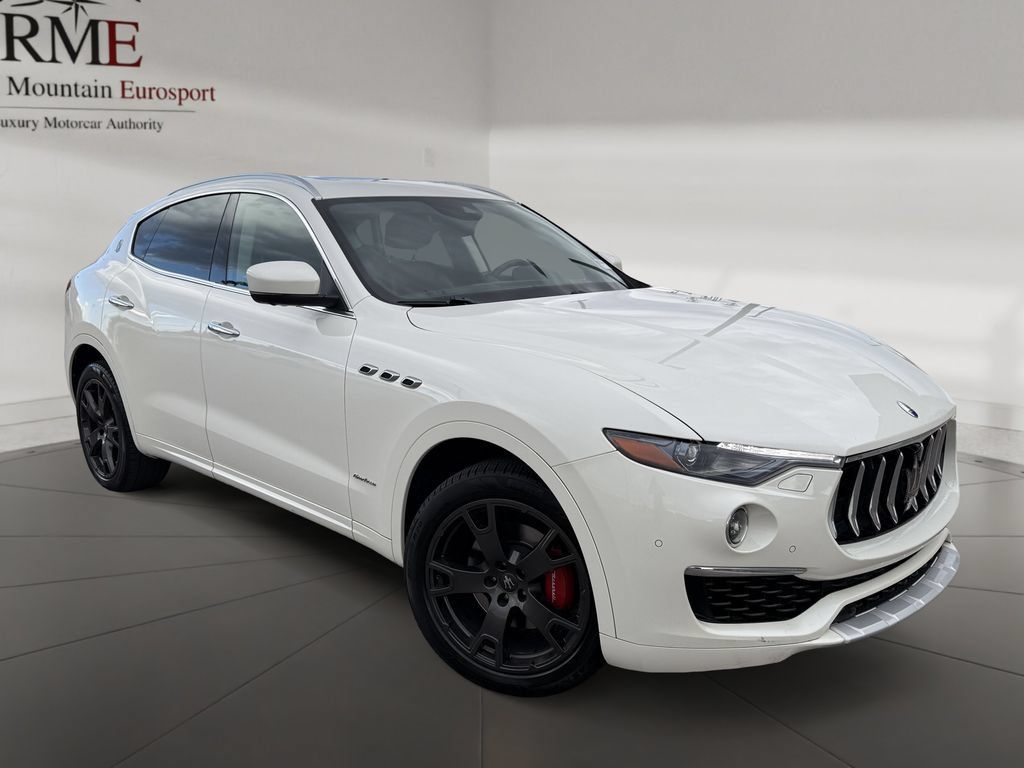 Used 2019 Maserati Levante GranLusso AWD/4WD image 1