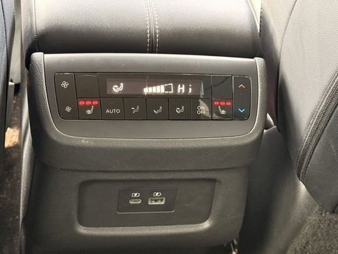 Certified 2023 Nissan Pathfinder SL w/ SL Premium Package image 23