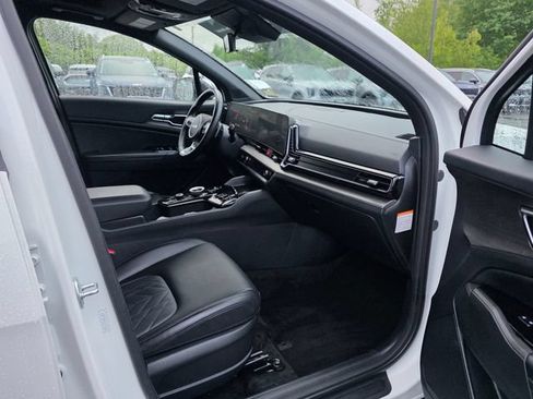Used 2025 Kia Sportage X-Line AWD/4WD image 12