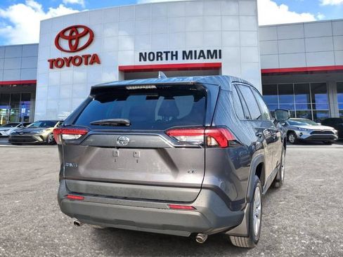 Used 2024 Toyota RAV4 LE FWD image 4