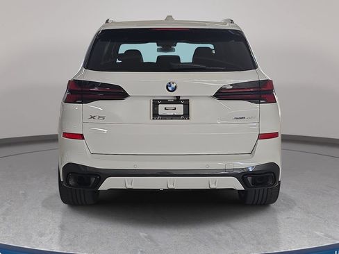 Used 2024 BMW X5 sDrive40i w/ Executive Package RWD image 8