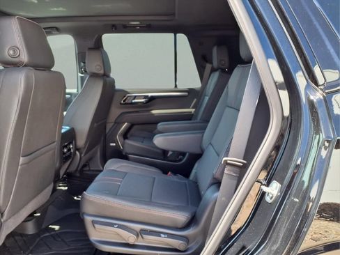 Used 2026 Chevrolet Tahoe RST w/ Comfort Package AWD/4WD image 17